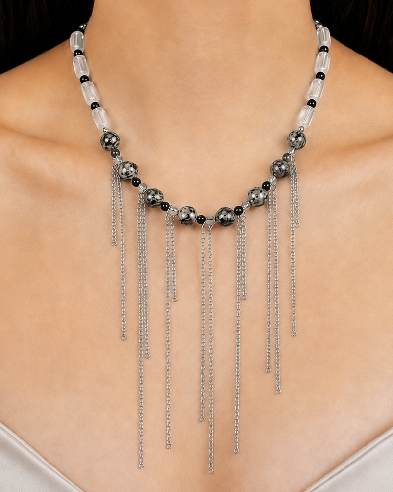 Relieve Necklace